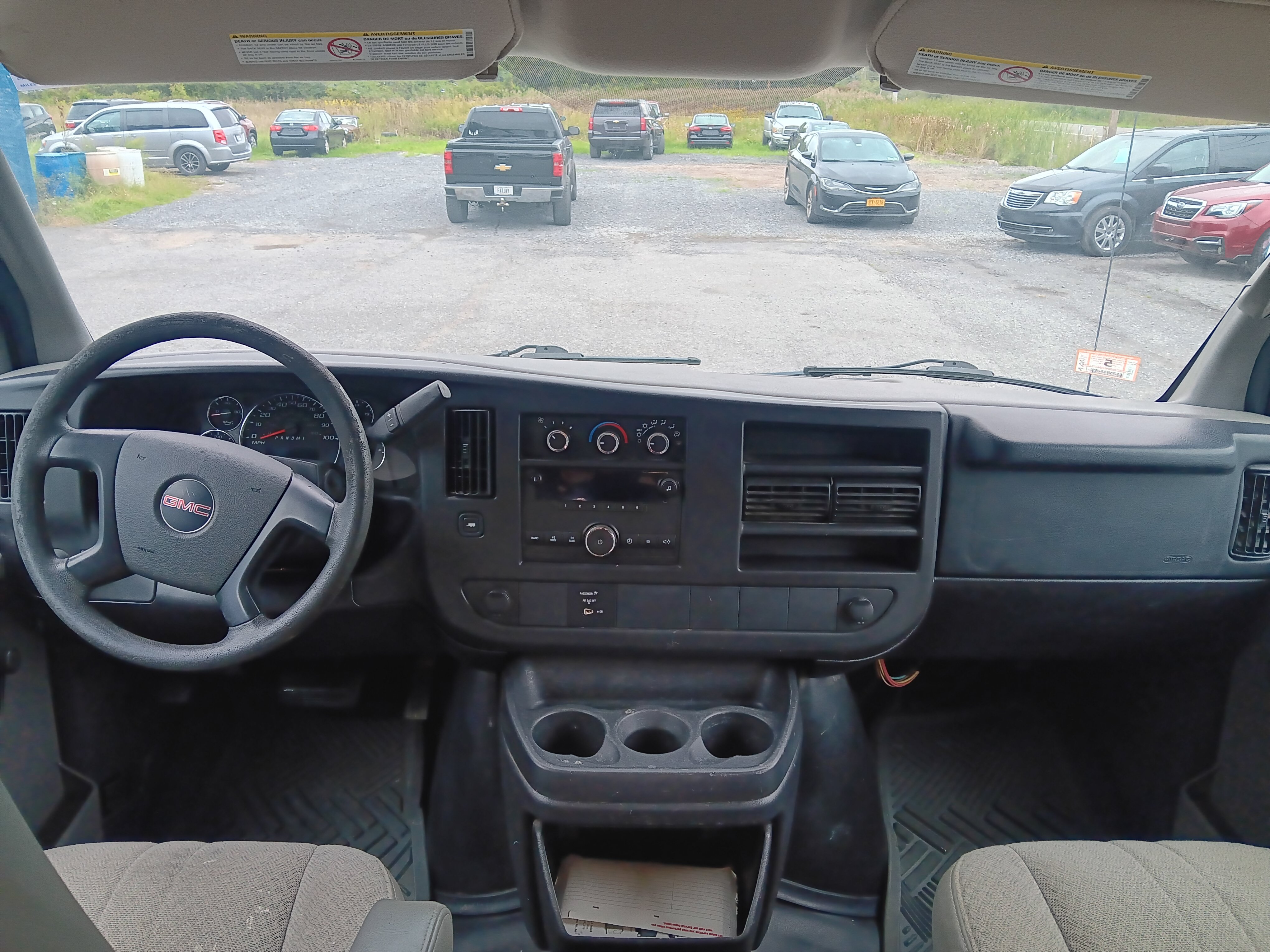Used 2012 GMC Savana 3500 RWD image 13