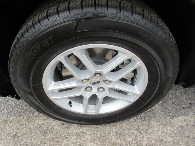 New 2026 Ford Explorer Active w/ Active Comfort Package RWD image 9