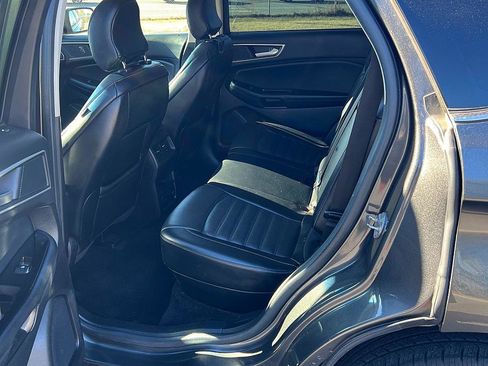 Used 2017 Ford Edge SEL w/ Equipment Group 201A image 15