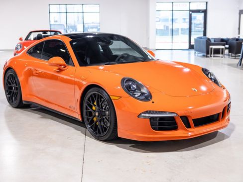 Used 2016 Porsche 911 GT3 RS image 10