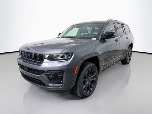 New 2026 Jeep Grand Cherokee L Limited AWD/4WD image 3