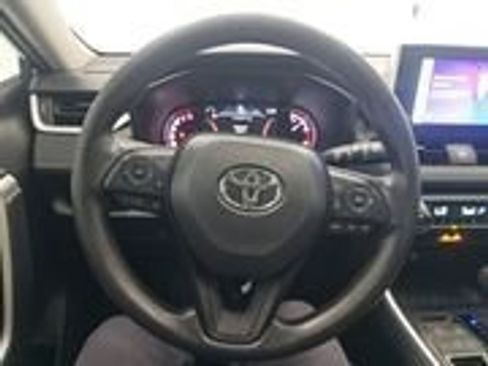 Used 2024 Toyota RAV4 XLE image 9
