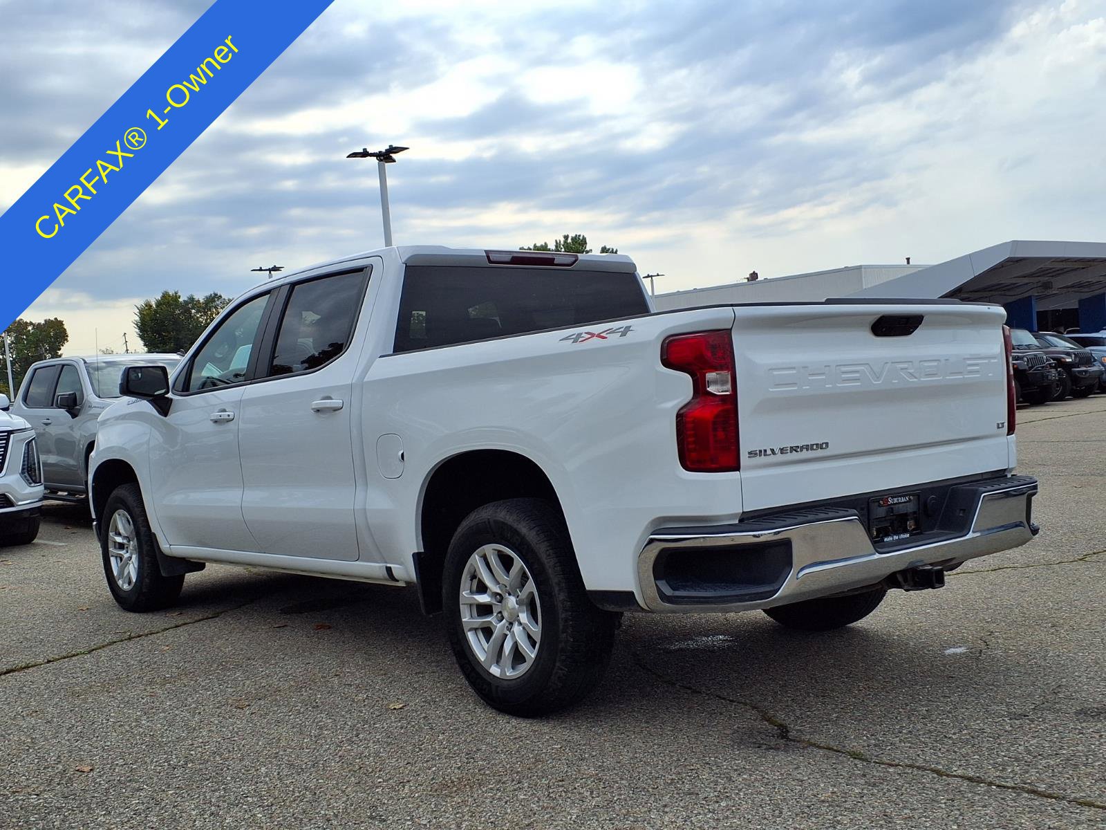 Used 2021 Chevrolet Silverado 1500 LT w/ Bed Protection Package AWD/4WD image 8