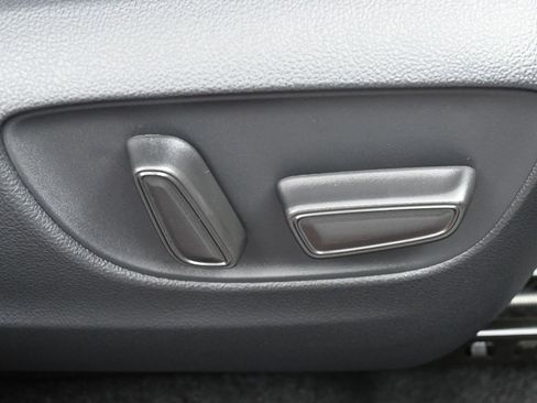 Certified 2025 Toyota RAV4 XSE image 40