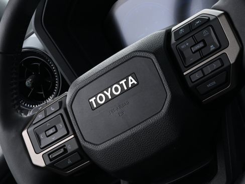 Used 2026 Toyota Land Cruiser AWD/4WD image 27