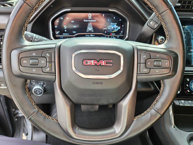 Used 2024 GMC Sierra 2500 AT4 w/ Technology Package AWD/4WD image 30