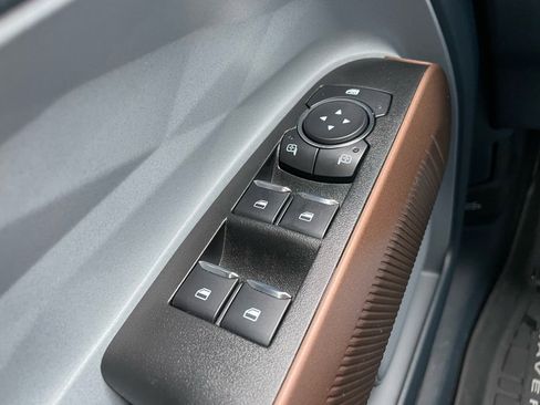 Used 2024 Ford Maverick Lariat w/ FX4 Off-Road Package image 29