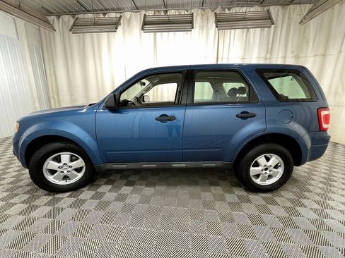 Used 2009 Ford Escape XLS image 10