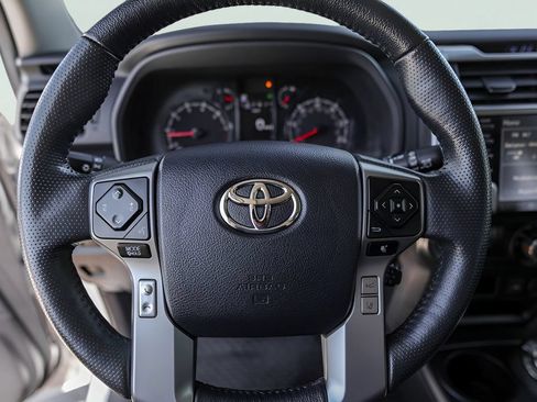 Used 2024 Toyota 4Runner SR5 Premium w/ Moonroof Package AWD/4WD image 14