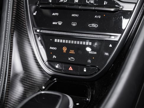 Used 2023 Aston Martin DBS Coupe RWD image 27
