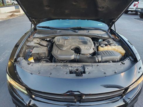 Used 2016 Dodge Charger SXT RWD image 20