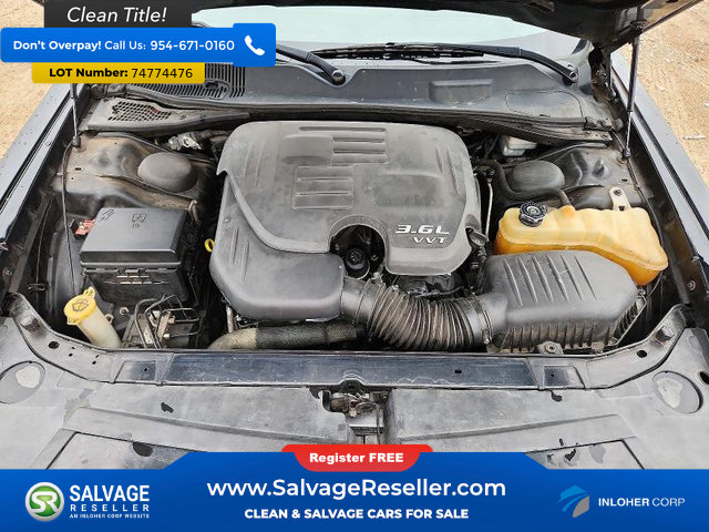Used 2012 Dodge Challenger SXT RWD image 15