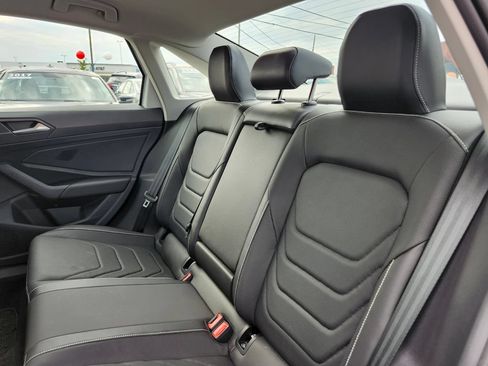 Used 2024 Volkswagen Jetta SEL FWD image 8