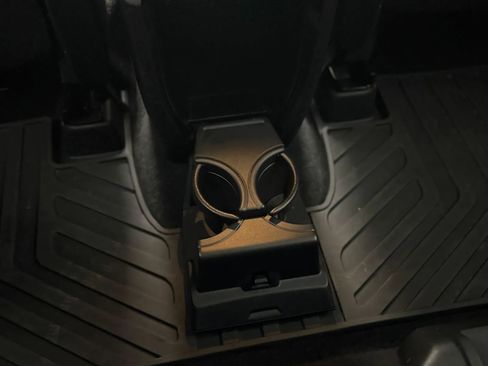 Used 2023 Subaru Ascent Premium w/ Convenience Package image 38