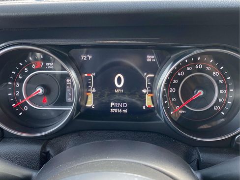 Used 2021 Jeep Wrangler Unlimited Rubicon AWD/4WD image 25
