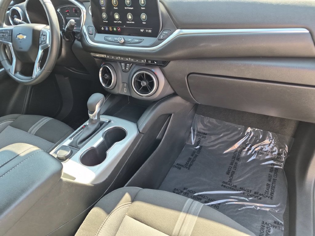 Used 2025 Chevrolet Blazer LT FWD image 31