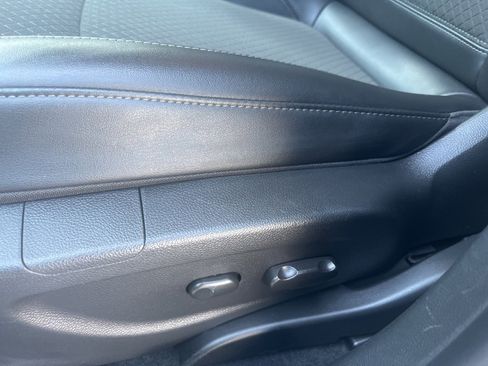 Used 2020 Buick Encore Preferred w/ Safety Package image 16