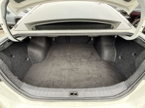 Used 2022 Nissan Altima 2.5 SR FWD image 26