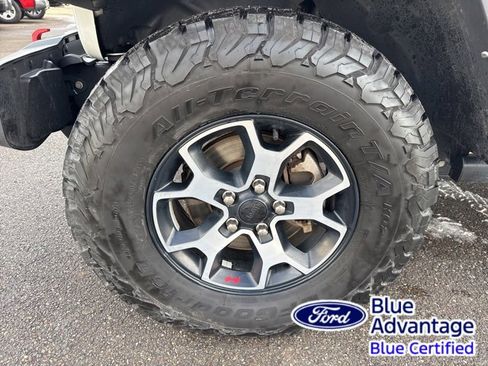 Used 2022 Jeep Wrangler Unlimited Rubicon w/ Cold Weather Group image 10