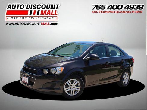Used 2016 Chevrolet Sonic LT FWD image 1
