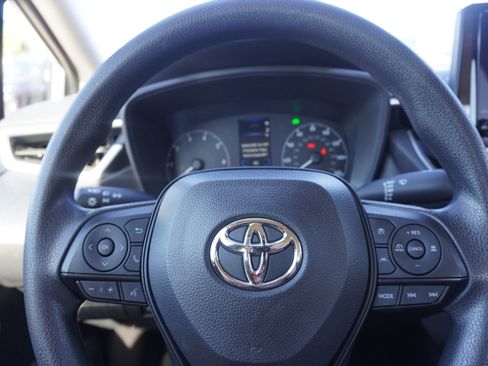 Used 2024 Toyota Corolla XLE FWD image 21