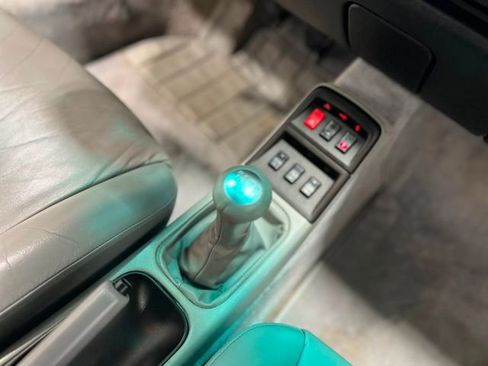 Used 1996 Porsche 911 Carrera 4S image 27