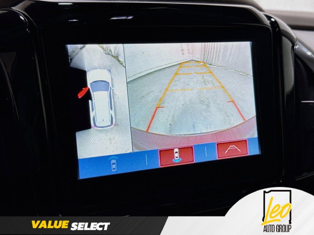 Used 2018 Chevrolet Traverse LT AWD/4WD image 16