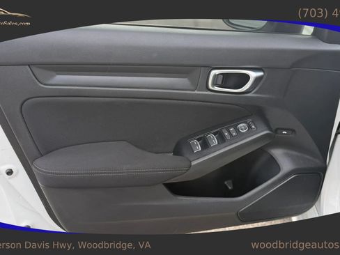 Used 2025 Honda Civic LX image 9