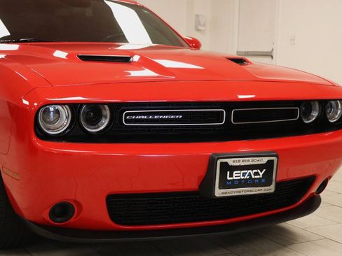 Used 2023 Dodge Challenger SXT RWD image 88