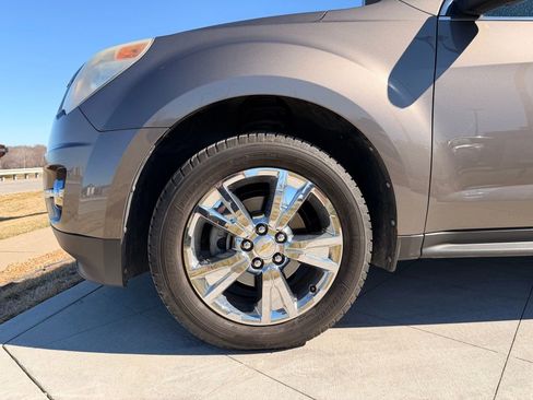 Used 2010 Chevrolet Equinox LTZ image 15