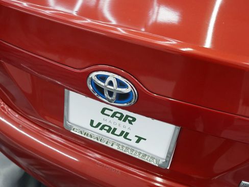 Used 2012 Toyota Camry LE w/ Preferred Accessory Pkg FWD image 12