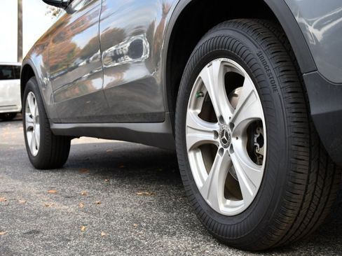 Used 2018 Mercedes-Benz GLC 300 GLC 300 image 9