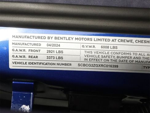 Used 2024 Bentley Continental GT V8 image 21