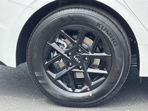 New 2026 Kia K5 LXS FWD image 31
