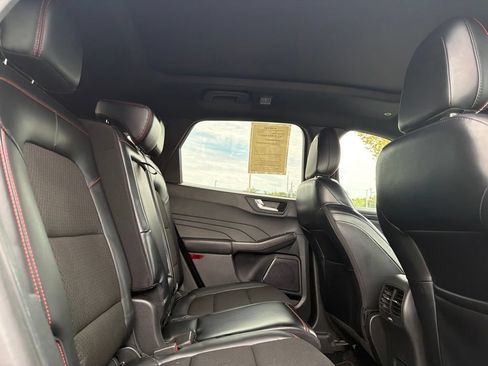 Certified 2023 Ford Escape ST-Line w/ Tech Pack #1 FWD image 25