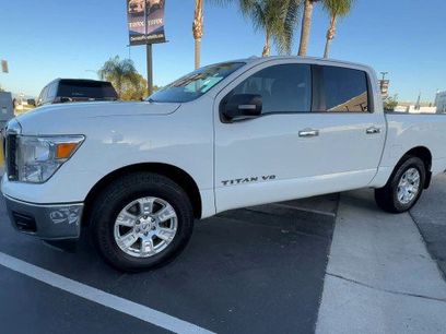 Used 2018 Nissan Titan SV