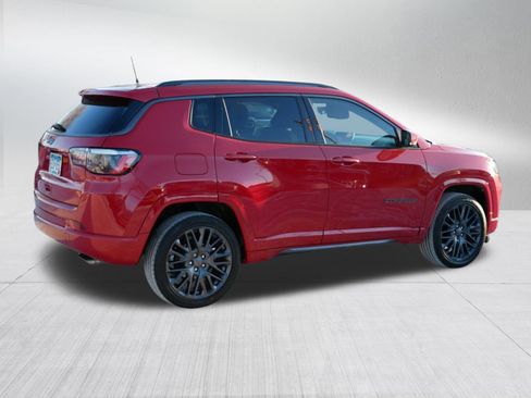 Used 2022 Jeep Compass Limited image 7