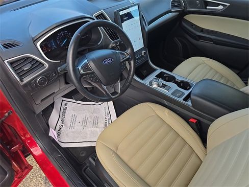 Used 2021 Ford Edge SEL w/ Convenience Package image 24
