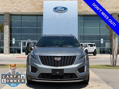 Used 2023 Cadillac XT5 Premium Luxury FWD image 2