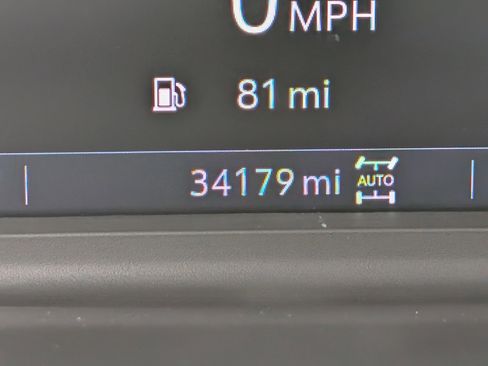 Used 2021 Chevrolet Silverado 1500 LT Trail Boss w/ Convenience Package II image 25