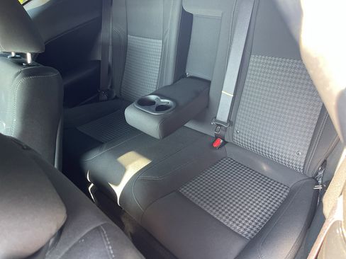 Used 2022 Dodge Challenger SXT w/ Driver Convenience Group image 14