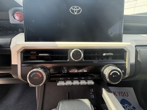 Used 2024 Toyota Tacoma TRD Off-Road AWD/4WD image 12
