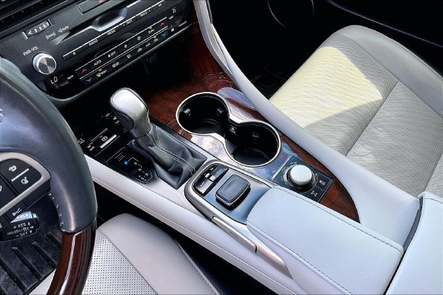 Used 2019 Lexus RX 350 AWD w/ Navigation Package image 13