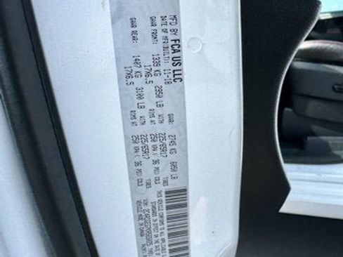 Used 2019 Dodge Grand Caravan GT image 26