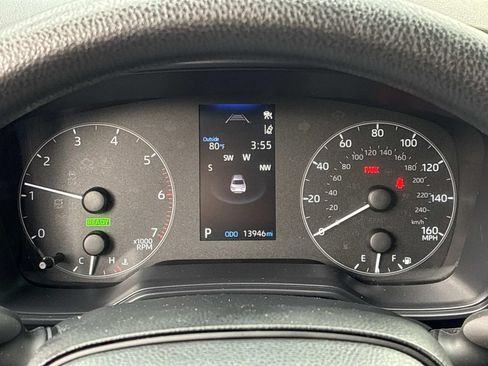 Used 2024 Toyota Corolla LE FWD image 33