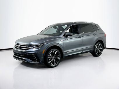 Used 2022 Volkswagen Tiguan SEL R-Line