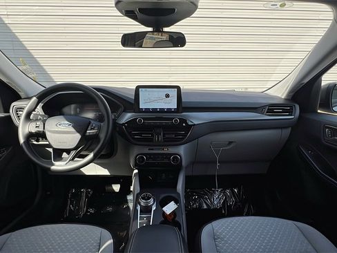 New 2025 Ford Escape Active image 13