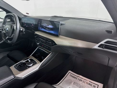 Used 2025 BMW 330i Sedan RWD image 38