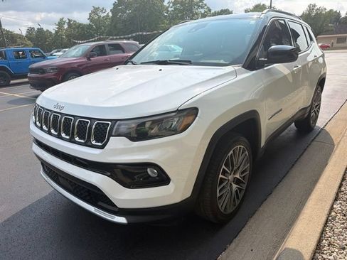 Used 2023 Jeep Compass Limited w/ Elite Group AWD/4WD image 10