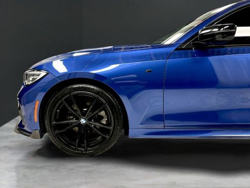 Used 2020 BMW 330i xDrive Sedan w/ M Sport Package image 11